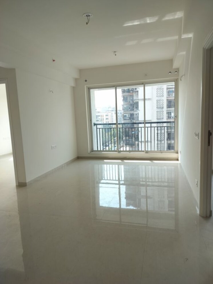 Room, l-t-seawoods-residences-phase-2 2.5 Bedroom 930 Sq.Ft. Apartment In Seawoods Navi Mumbai 9788004