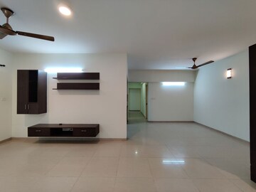 Room in  Apartment at Nitesh Columbus Square, Bellary Road – for Rent