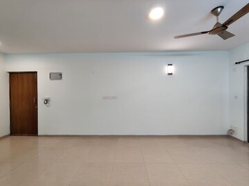 Room in  Apartment at Nitesh Columbus Square, Bellary Road – for Rent