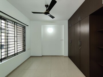 Room in  Apartment at Nitesh Columbus Square, Bellary Road – for Rent