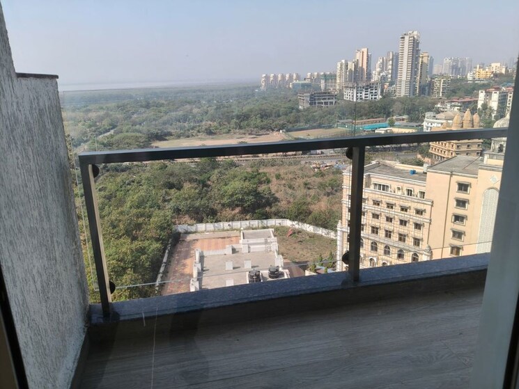 Swimming Pool, l-t-seawoods-residences-phase-2 3 Bedroom 1050 Sq.Ft. Apartment In Seawoods Navi Mumbai 9788018