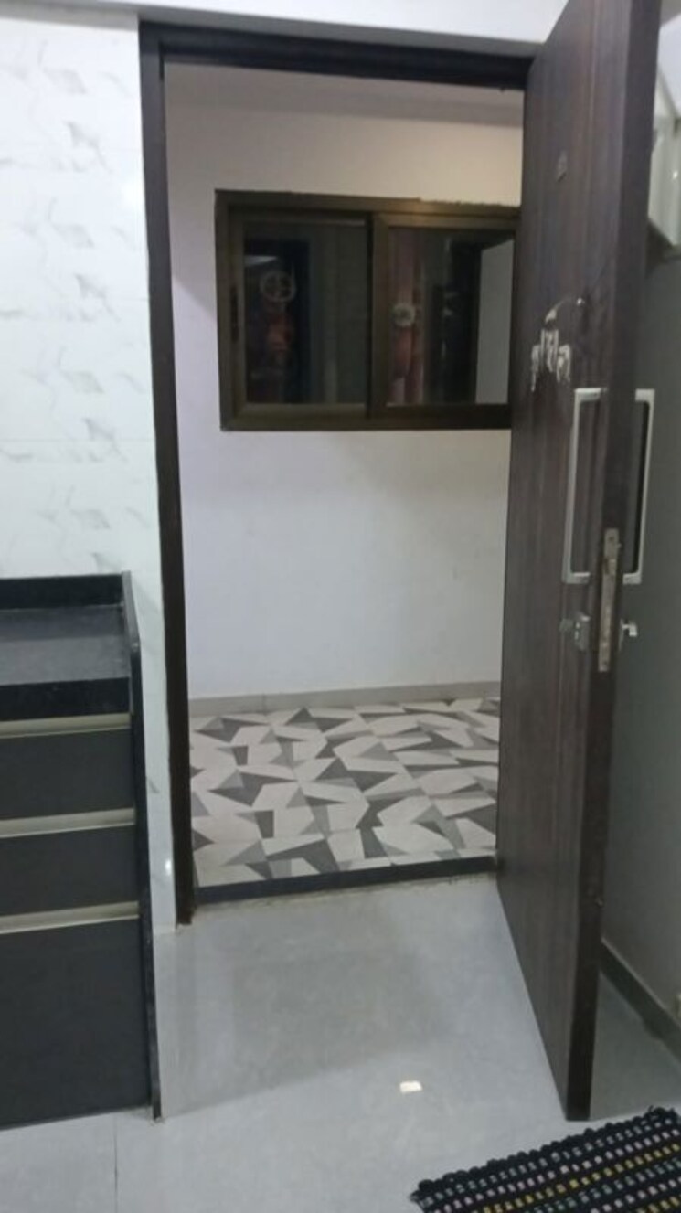 Bathroom, roha-vatika 1 RK 260 Sq.Ft. Apartment In Kurla East Mumbai 9788025