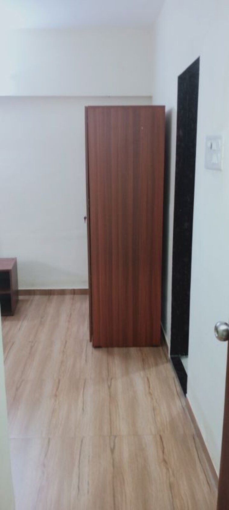 Bedroom, bindra-complex 2 Bedroom 1000 Sq.Ft. Apartment In Andheri East Mumbai 9788055