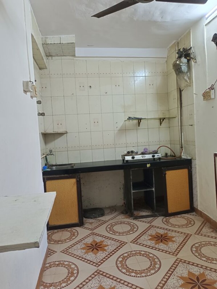 Kitchen, azad nagar 2 Bedroom 680 Sq.Ft. Apartment In Azad Nagar Mumbai 9774742