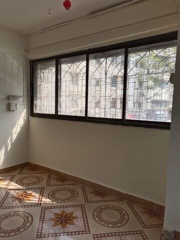 Living Room in 2 BHK Apartment at Azad Nagar – for Rent