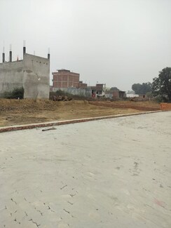 Plot For Sale in Gomti Nagar