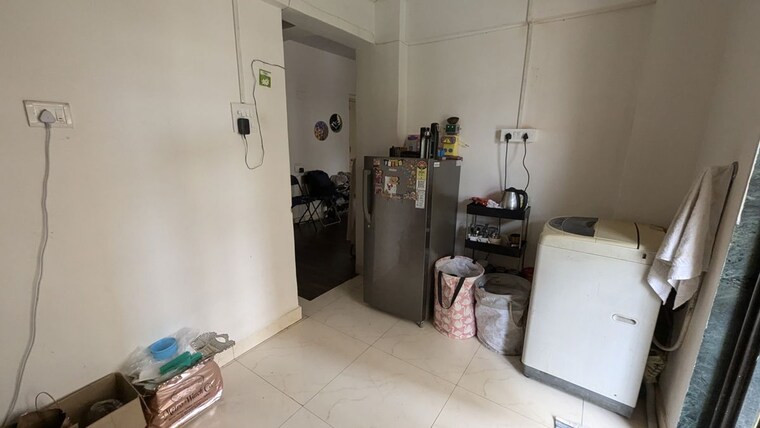 Room, azad nagar 1 Bedroom 520 Sq.Ft. Apartment In Azad Nagar Mumbai 9774962