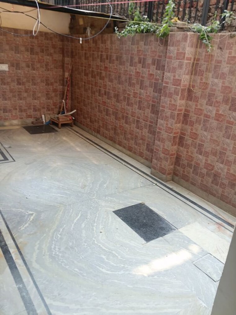 Bathroom, rwa-apartments-sector-21 2 Bedroom 1000 Sq.Ft. Apartment In Sector 21 Noida 9788066