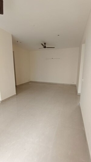 Room in 3 BHK Apartment at Aditya Celebrity Homes, Sector 76 – for Rent