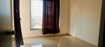 Room in 2 BHK Apartment at AG West One, Wakad – for Rent