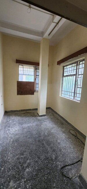 Room in 2 BHK Apartment at Vasant Kunj – for Rent