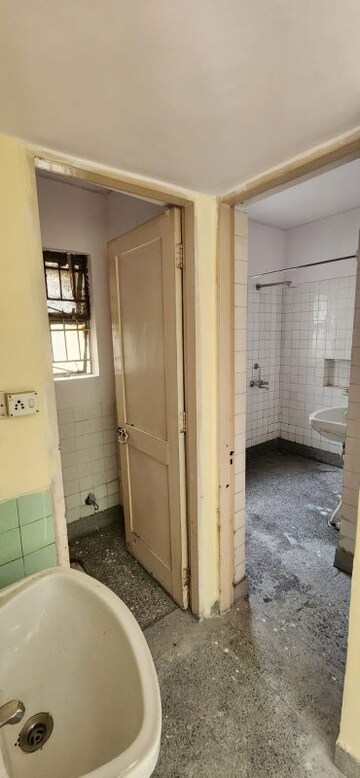Bathroom in 2 BHK Apartment at Vasant Kunj – for Rent