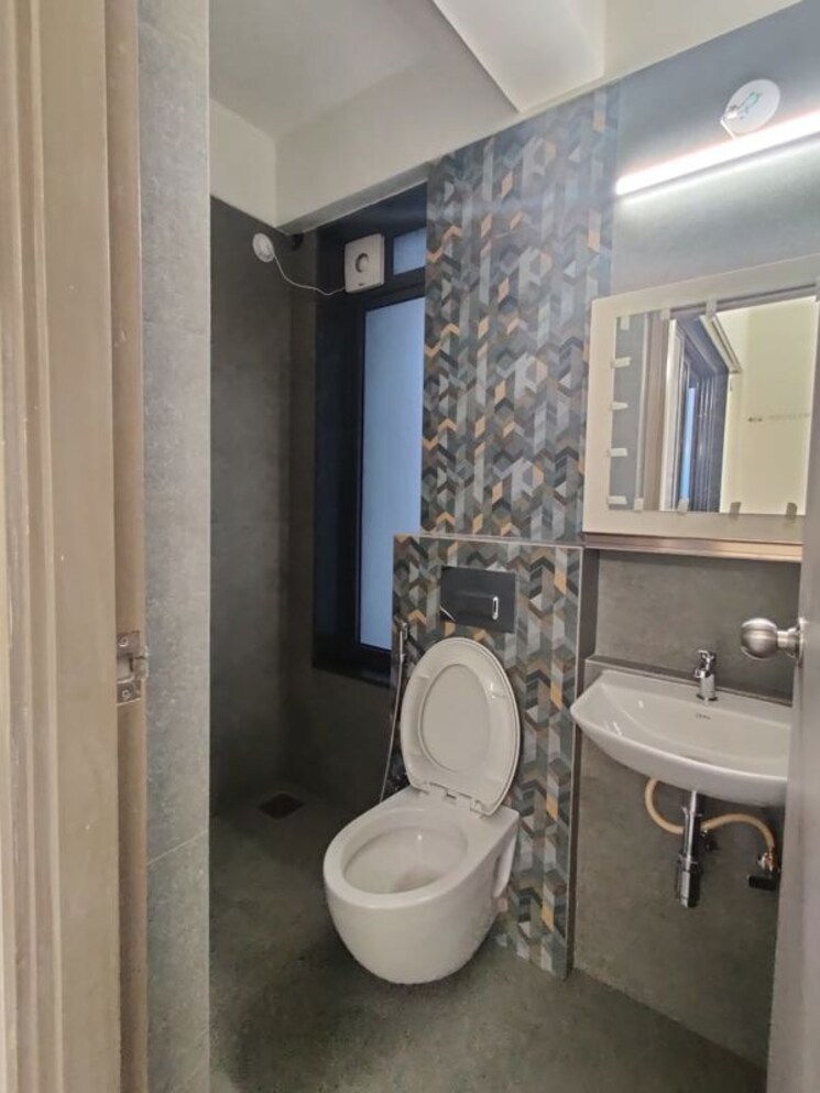 Bathroom, ajmera-greenfinity-wadala 1 Bedroom 343 Sq.Ft. Apartment In Wadala East Mumbai 9788126