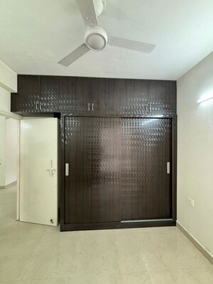 Room in 2 BHK Apartment at Signature The Millennia 3, Sector 37d – for Rent