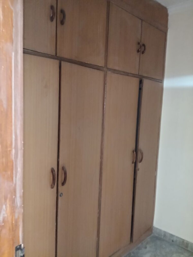 undefined, rwa-apartments-sector-26 3 Bedroom 2501 Sq.Ft. Apartment In Sector 26 Noida 9788146