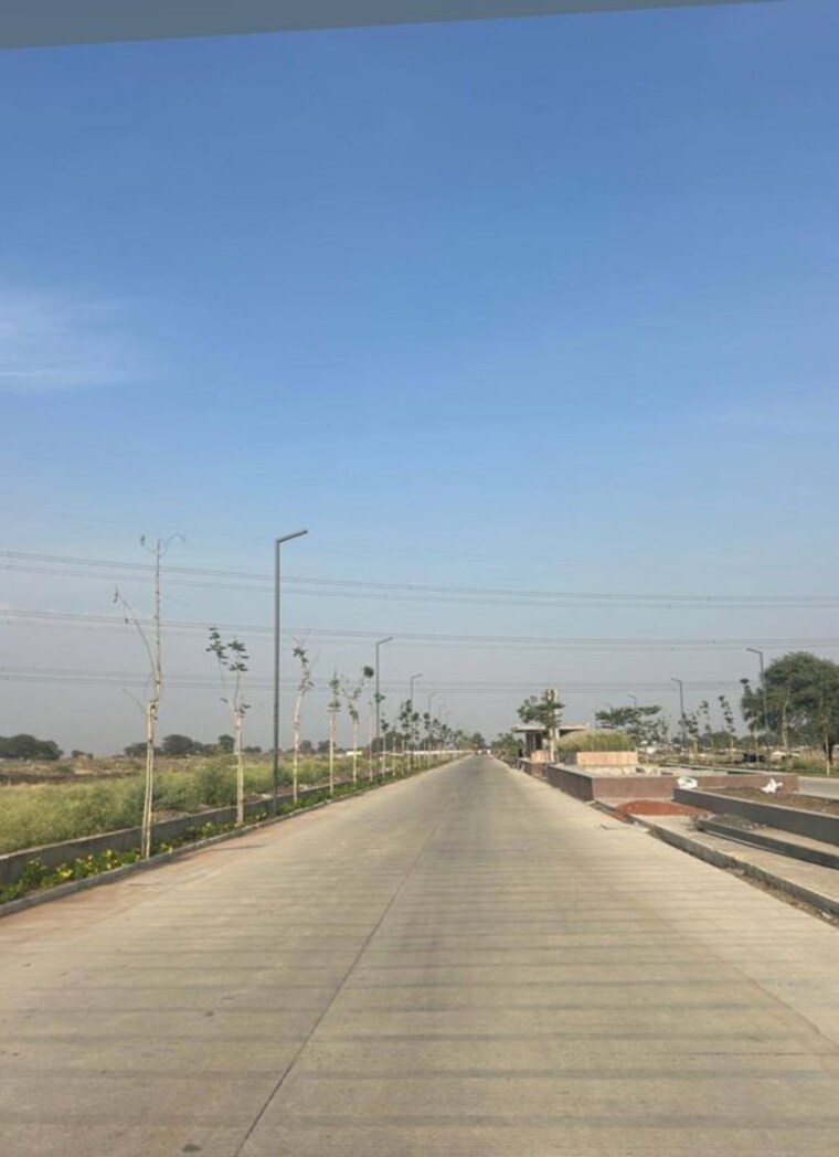 undefined, ab bypass road  1000 Sq.Yd. Plot In Ab Bypass Road Indore 9788180