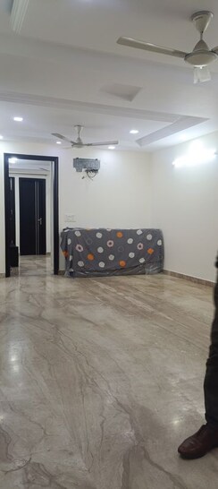 3 BHK + Pooja Room Builder Floor For Sale in Shreshtha Vihar