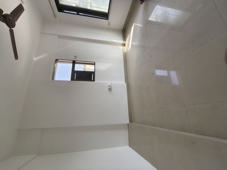 Bathroom, lake-pleasant 2 Bedroom 750 Sq.Ft. Apartment In Powai Mumbai 9788206