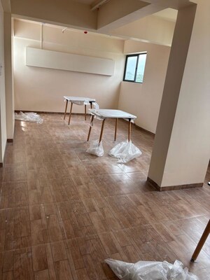 Room in 2 BHK Apartment at Pristine Equilife Homes, Mahalunge Ingale – for Rent