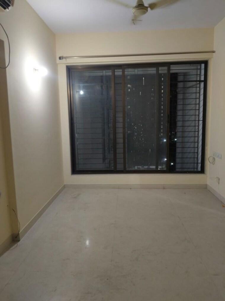 Room, lodha-iris 2 Bedroom 750 Sq.Ft. Apartment In Majiwada Thane 9788227