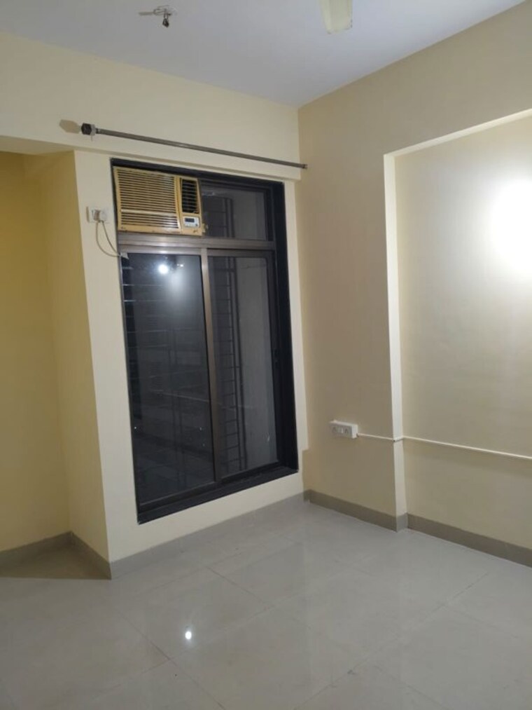 Room, lodha-iris 2 Bedroom 750 Sq.Ft. Apartment In Majiwada Thane 9788227