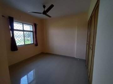 Room in 1 BHK Apartment at Hill Crest Manpada, Manpada – for Rent