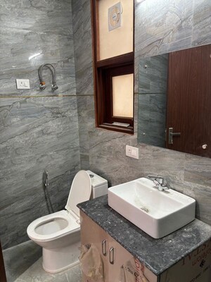 Bathroom in 3.5 BHK Builder Floor at Ardee City, Sector 52 – for Rent