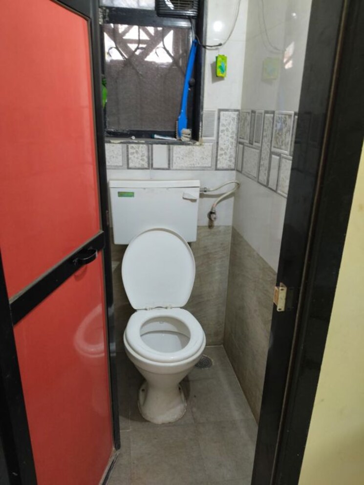 Bathroom, runwal-estate 1 Bedroom 450 Sq.Ft. Apartment In Dhokali Thane 9788247