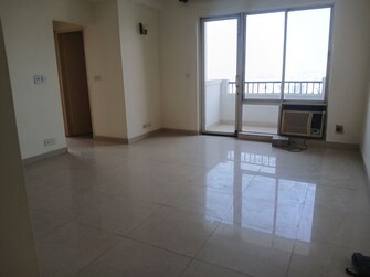 2 BHK + Extra Room 11109 Sq.Ft. Apartment in DLF Regency Park I
