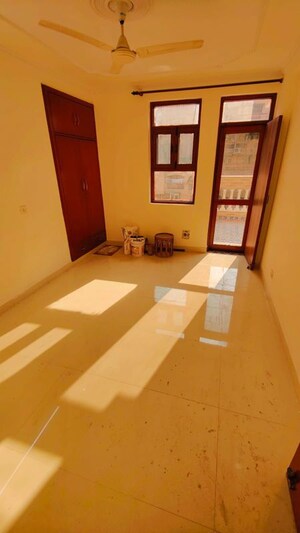 3 BHK Apartment For Rent in Sector 23 Dwarka