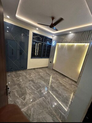 Balcony in 4 BHK Builder Floor at Aradhya Homes, Sector 67a – for Rent