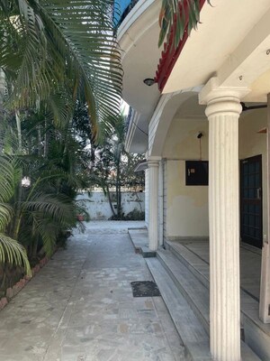 6 BHK Independent House – Exterior View View at Dalanwala - for Rent