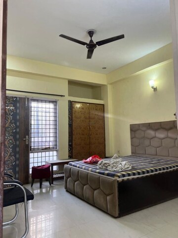 Bedroom in 2 BHK Builder Floor at Ansal Royale Casa, Sector 55 – for Rent