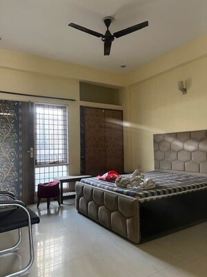 Bedroom in 2 BHK Builder Floor at Ansal Royale Casa, Sector 55 – for Rent