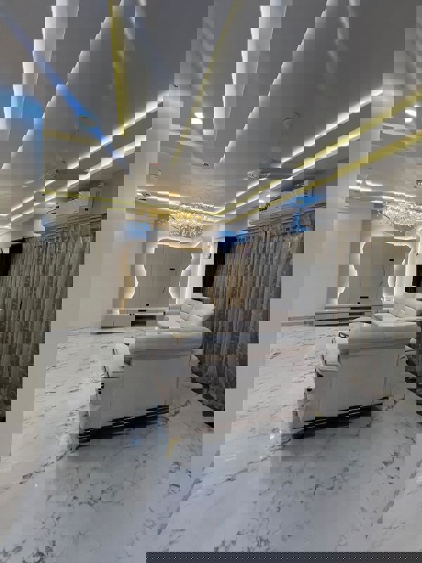 2 BHK + Pooja Room 1341 Sq.Ft. Apartment in Lodha Golflinks