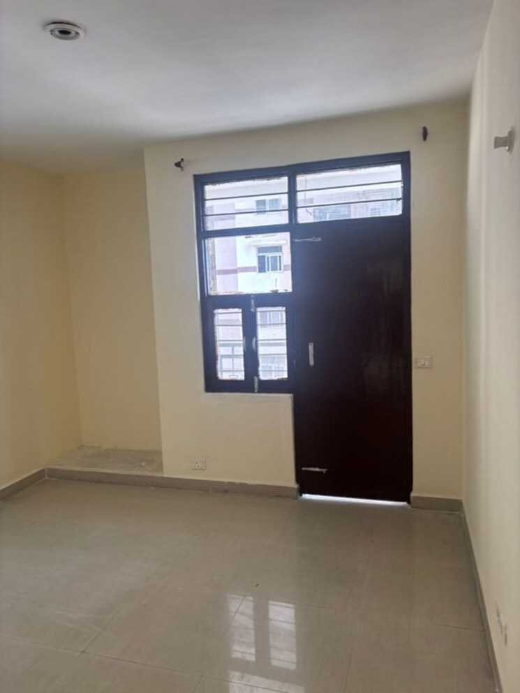 Room, gaurabagh 2 Bedroom 995 Sq.Ft. Apartment In Gaurabagh Lucknow 9788250