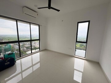 Room in 4 BHK Penthouse at Lodha Palava Serenity A, Dombivli East – for Rent