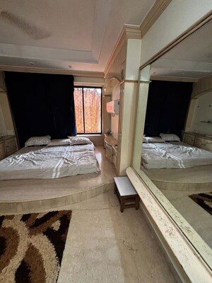 Bedroom in 1 BHK Apartment at Diago Apartment, Pali Hill – for Rent