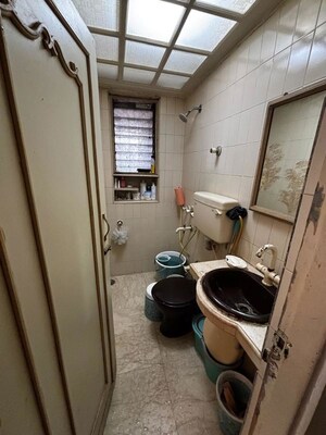 Master Bedroom in 1 BHK Apartment at Diago Apartment, Pali Hill – for Rent