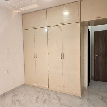 Bedroom in 3 BHK Apartment at Vishwa Bhuvan, Chembur – for Rent