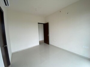 Room in 3 BHK Apartment at Lodha Palava Serenity A, Dombivli East – for Rent