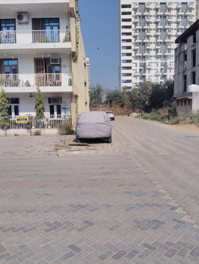  Parking, tdi-the-retreat 3 Bedroom 2250 Sq.Ft. Apartment In Sector 89 Faridabad 9788332