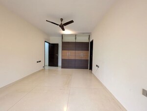 Bedroom in 3 BHK Apartment at RNA Continental, Chembur – for Rent