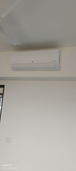 Furnished Amenities in 3 BHK Builder Floor at Adani Samsara, Sector 60 – for Rent