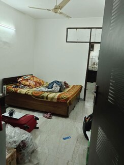 1 BHK Apartment For Rent in Lajpat Nagar 4
