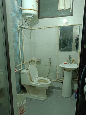 Bathroom in 1 BHK Apartment at Lajpat Nagar 4 – for Rent
