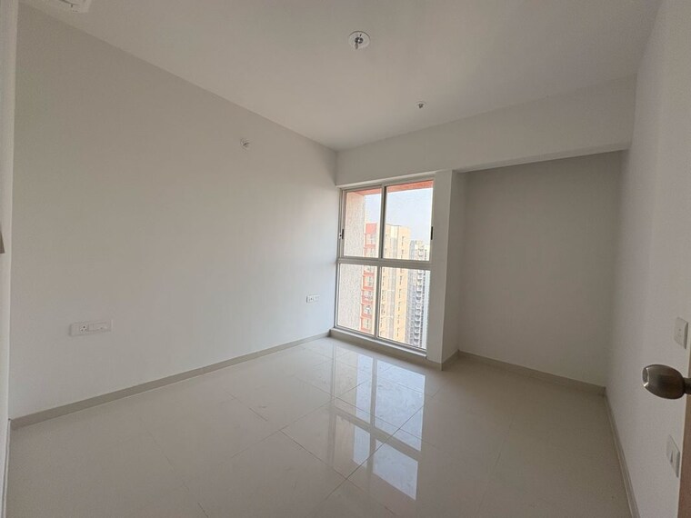 Room, lodha-codename-premier 2.5 Bedroom 759 Sq.Ft. Apartment In Mangaon Thane 9788377