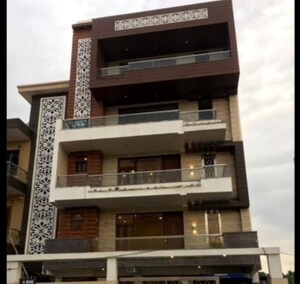 3 BHK Builder Floor For Sale in Parklands, Sector 85