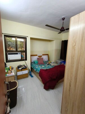 1 BHK Apartment For Rent in Asmita Jyoti CHS, Malad West