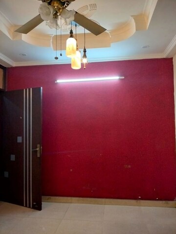 Furnished Amenities in 1 BHK Builder Floor at Saket – for Rent